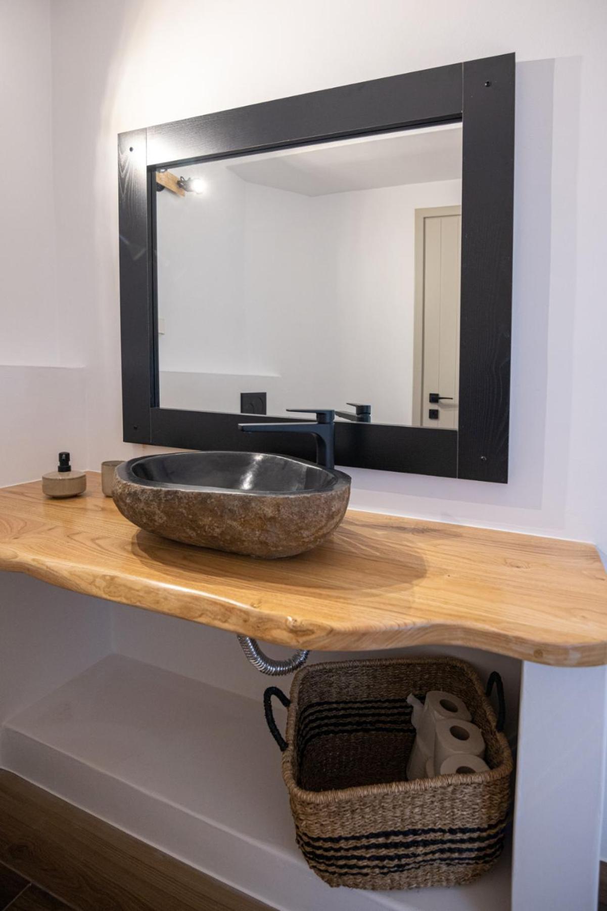 Raffar Luxury Appartement Tínos