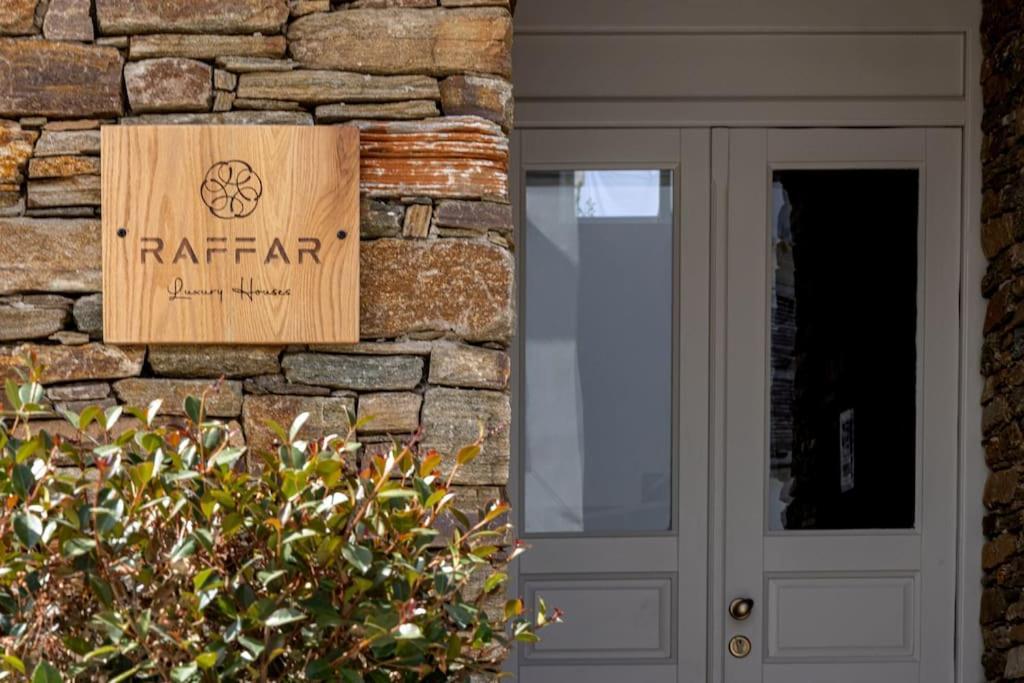Raffar Luxury Tínos